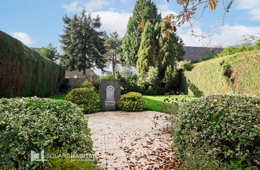 Immeuble de rapport en limite de Fournes-en-Weppes