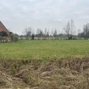 Terrain  875 m2 <small>&nbsp;Sous compromis&nbsp;</small>