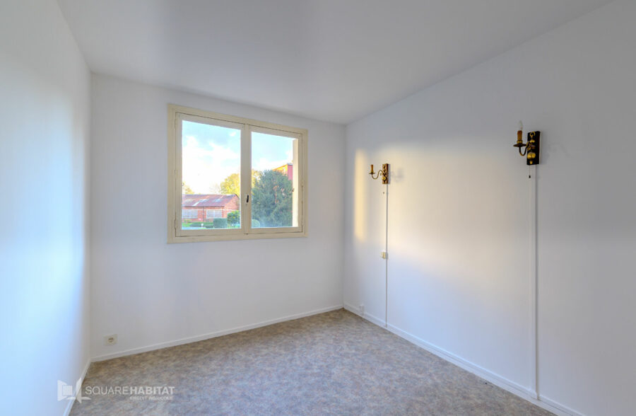 Appartement Rousies 6 pièce(s) 79.68 m2