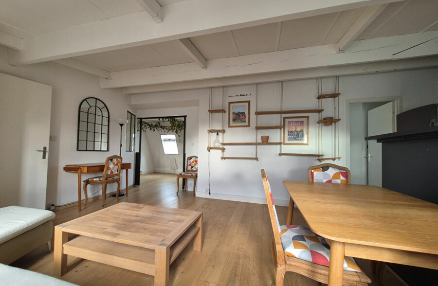 VIEUX LILLE – T3 DE 63 M² AU SOL (55 M² LOI CARREZ)