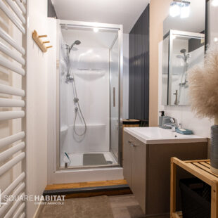 “Superbe T2 lumineux avec balcon et vue sur les dunes”