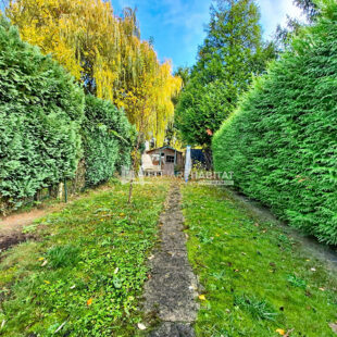 Secteur recherché et fort potentiel pour cette jolie maison située à Hem.