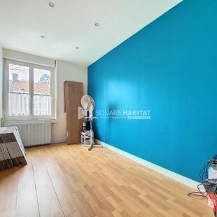 Secteur recherché et fort potentiel pour cette jolie maison située à Hem.