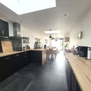 Maison Wambrechies  1930 rénovée, 3 chambres, jardin avec accès extérieur &nbsp;Sous compromis&nbsp;