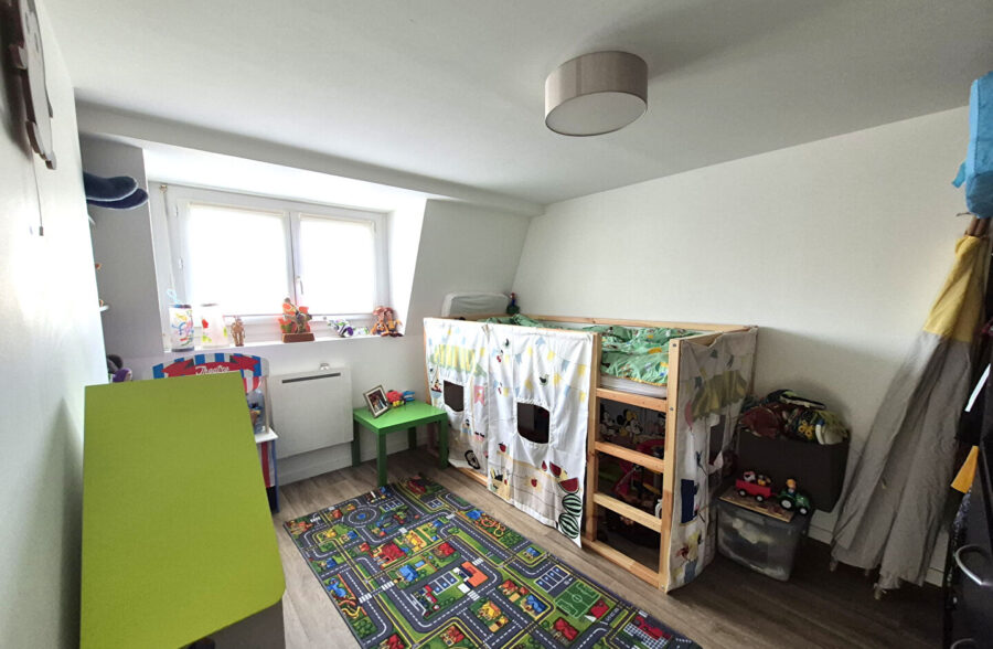 Maison Wambrechies  1930 rénovée, 3 chambres, jardin avec accès extérieur &nbsp;Sous compromis&nbsp;