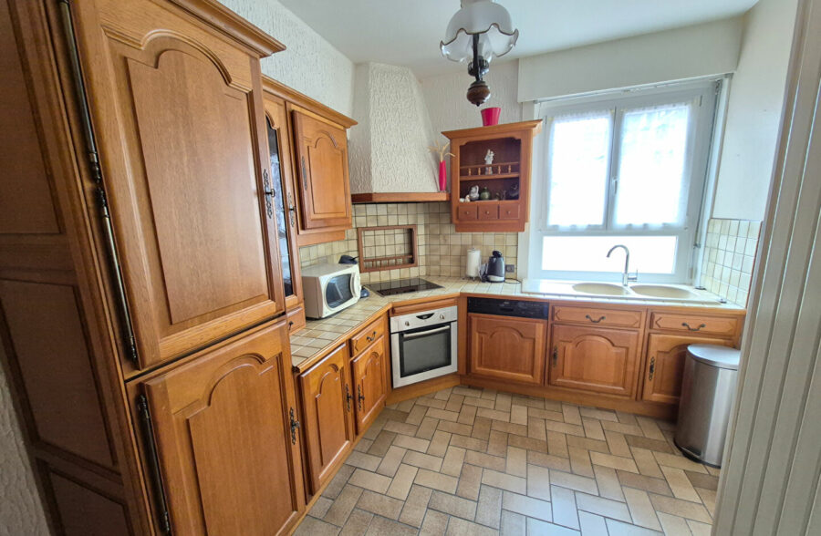 Maison Emmerin, 120 m² hab, vaste séjour, 2/3 chambres, jardin