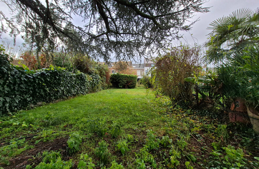 Maison Emmerin, 120 m² hab, vaste séjour, 2/3 chambres, jardin