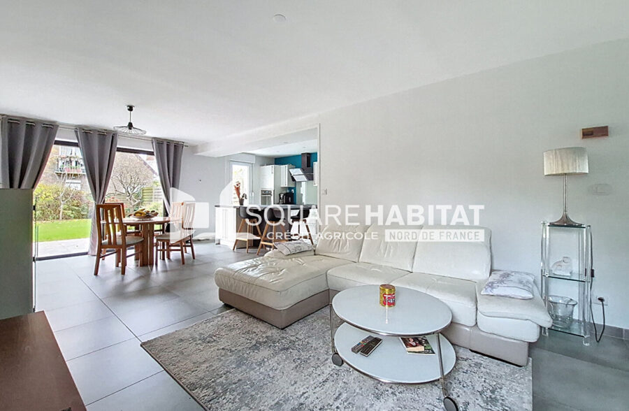 Maison familiale semi-individuelle des années 80  Au calme, proche des commodités &nbsp;Sous compromis&nbsp;