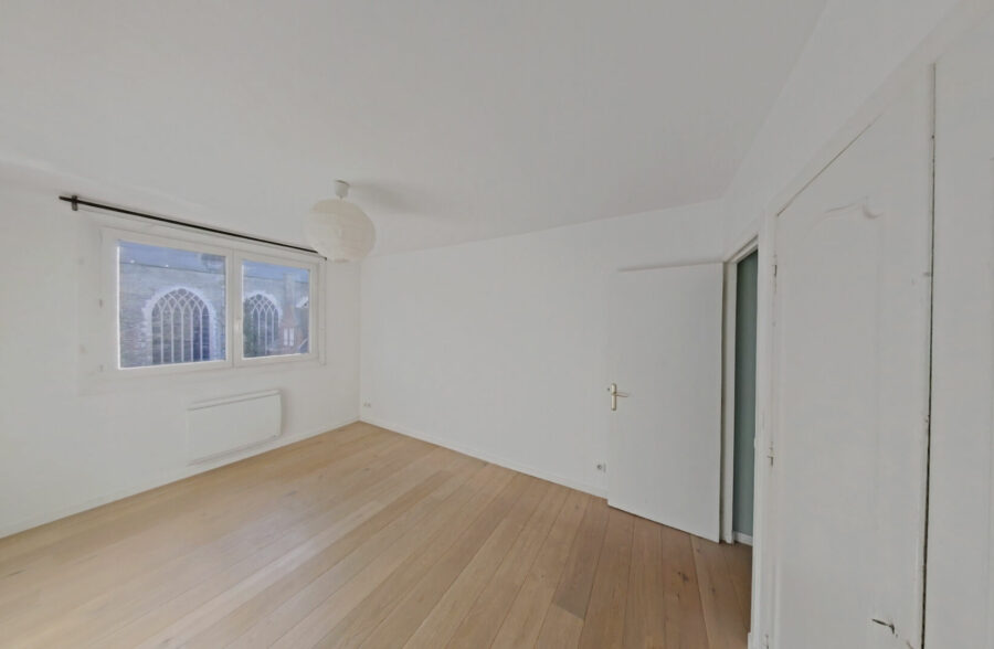 Appartement  4 pièce(s) 135 m2