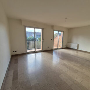 Maison Lens 5 pièce(s) 118 m2 , garage , jardin.