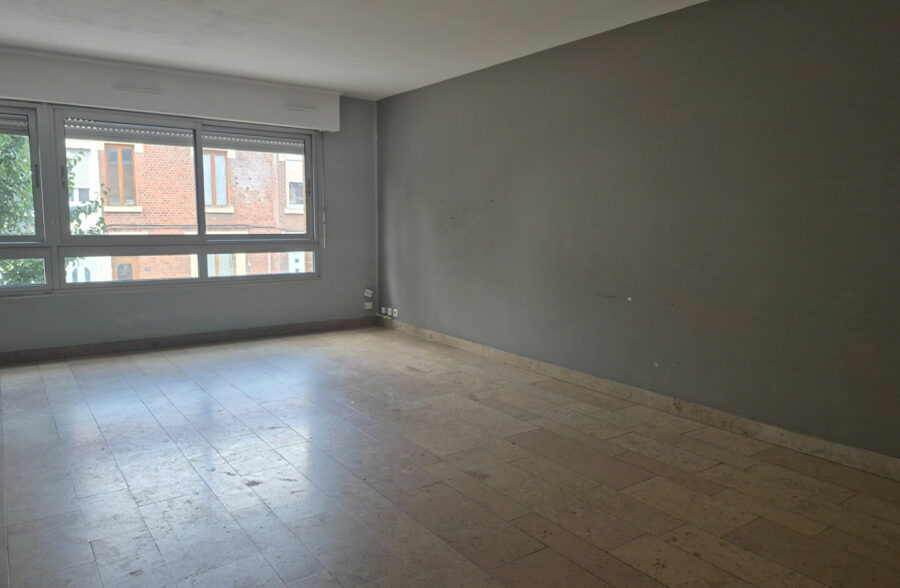 Maison Lens 5 pièce(s) 123 m2  , garage , jardin.