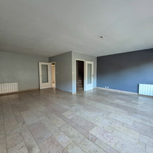 Maison Lens 5 pièce(s) 123 m2  , garage , jardin.