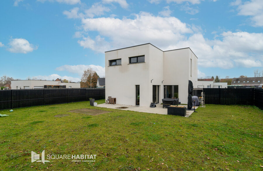 Maison cubique neuve  3 chambres