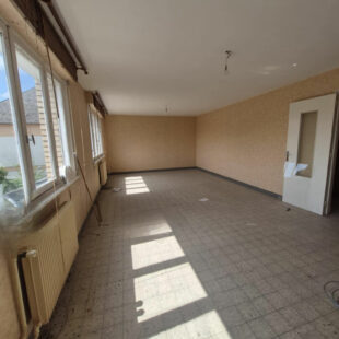 Immeuble à usage mixte .Beau potentiel 18 pièces 379 m2