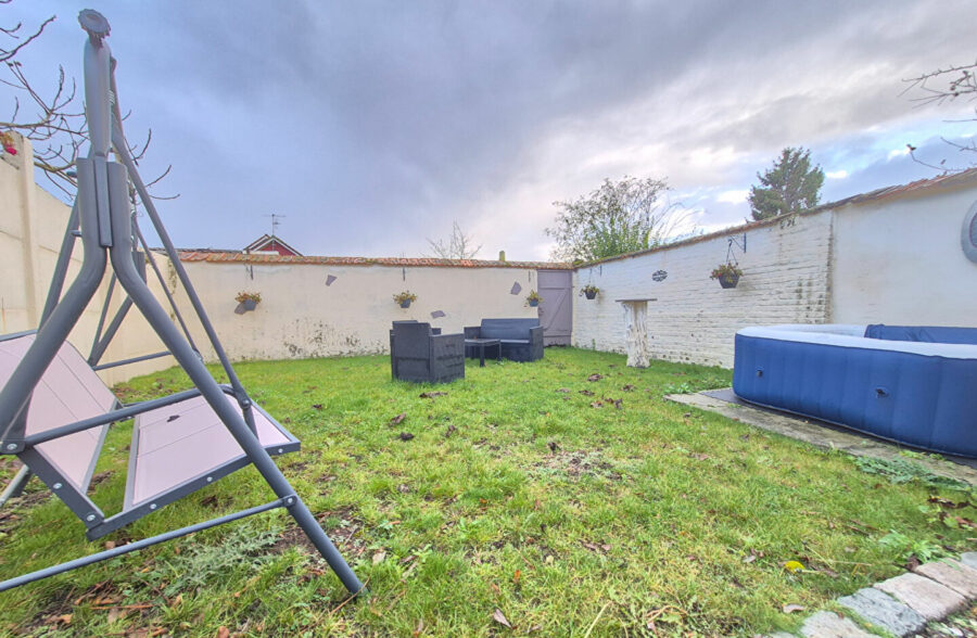 Maison 3 Chambres + comble + Garage <small>&nbsp;Sous compromis&nbsp;</small>