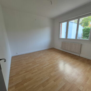 Maison Lozinghem 5 pièce(s) 83 m2 + 60m² aménageables