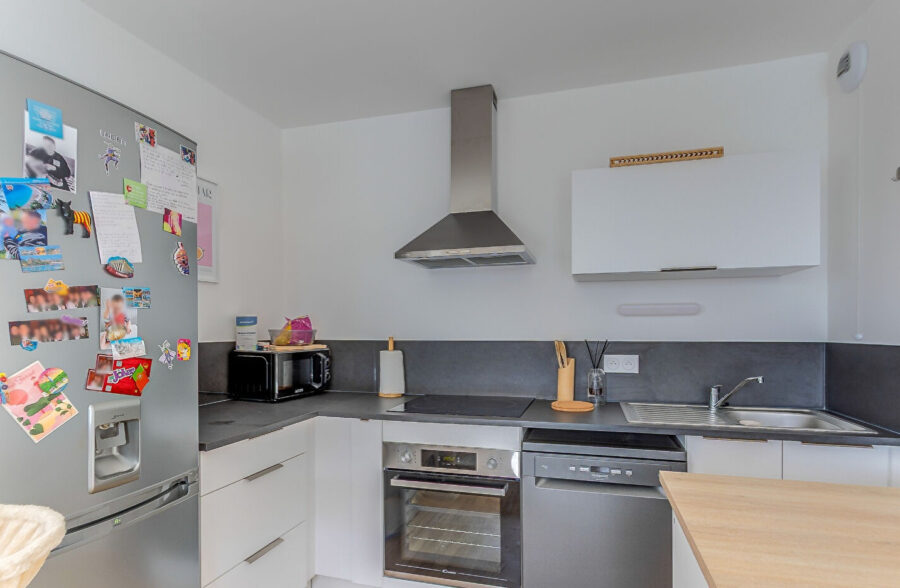 Appartement T2 proximité gare +place de parking