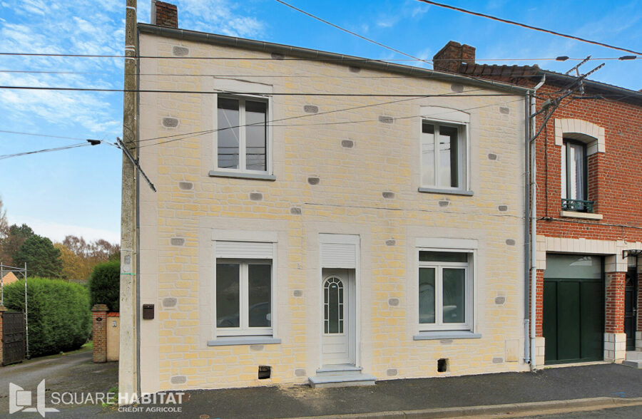 Maison semi individuelle entièrement rénovée  2 Chambres Jardin à Burbure