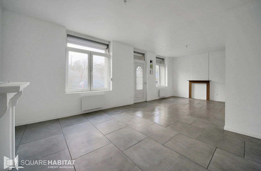 Maison semi individuelle entièrement rénovée  2 Chambres Jardin à Burbure