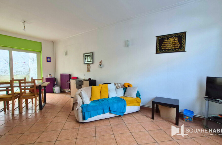 Maison familiale 7 pièces avec extérieur