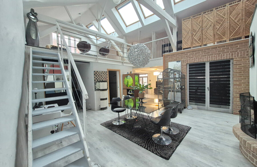 Loft Saint-omer 6 pièce(s) 140 m2