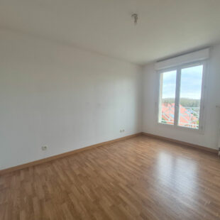 Maison  4 pièce(s) 92 m2