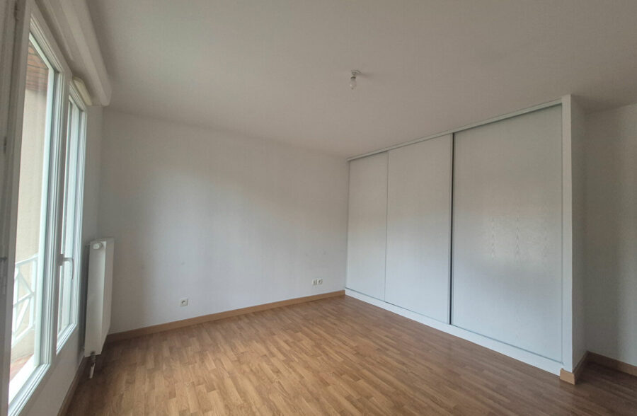 Maison  4 pièce(s) 92 m2