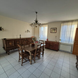 Maison familiale de caractère 4 pièce(s) 152 m2