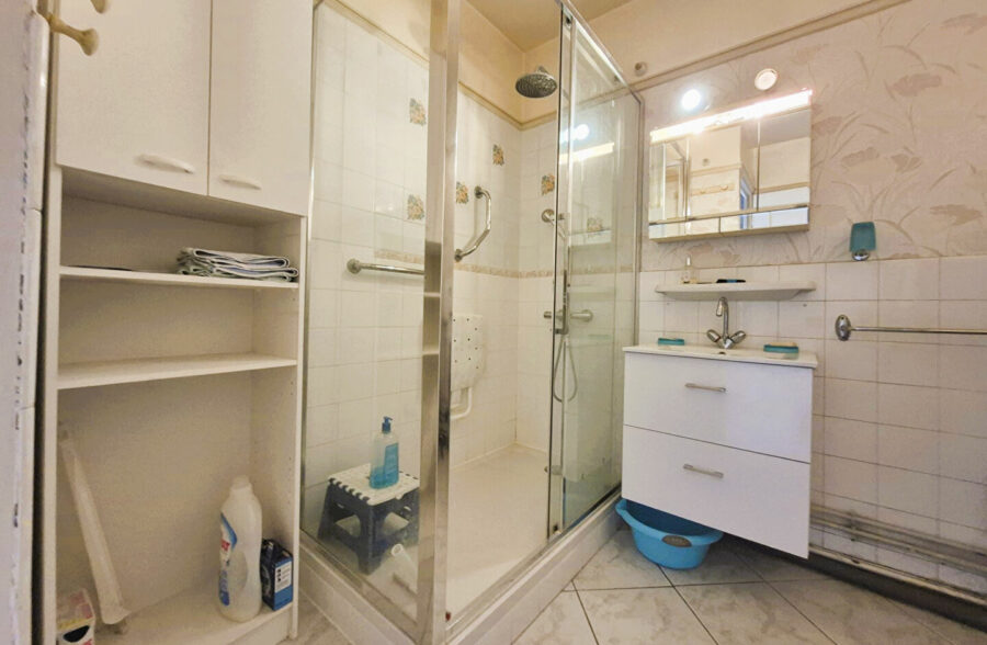 Appartement  3 chambres , garage, secteur Egalité