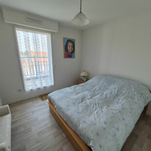 T4 traversant coeur de station, parking en option !