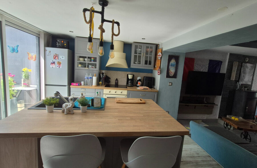 Très belle maison flamande avec 3 chambres dont 1 au rdc et jardin