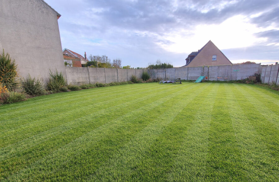 Maison individuelle 3 Chambres + 3  Garages &nbsp;Sous compromis&nbsp;
