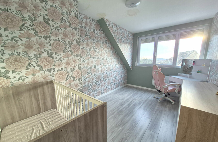 Maison individuelle 3 Chambres + 3  Garages &nbsp;Sous compromis&nbsp;