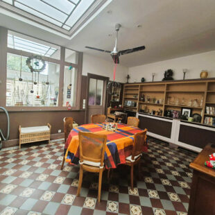 Semi bourgeoise 135m carré , 4 chambres proche du métro et tram