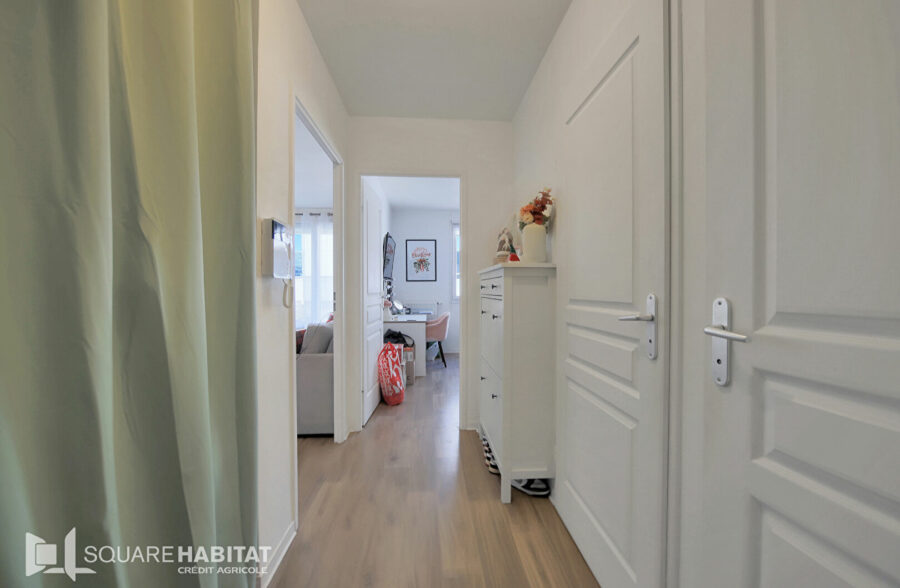 Appartement Lens 2 pièce(s) 44.84 m2 +emplacement parking