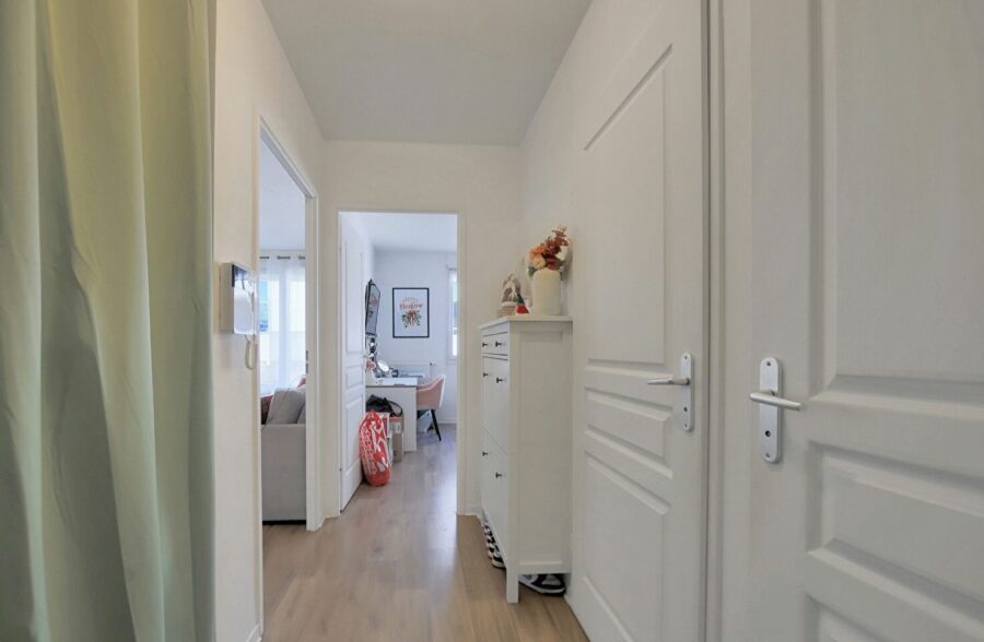 Appartement Lens 2 pièce(s) 44.84 m2 +emplacement parking