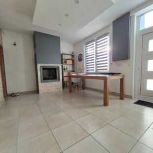 Maison semi individuelle + Garage &nbsp;Sous compromis&nbsp;