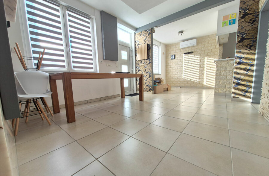 Maison semi individuelle + Garage &nbsp;Sous compromis&nbsp;