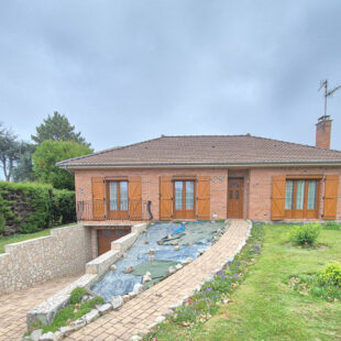 Pavillon Plain-pied 3 Chambres + Sous sol &nbsp;Sous compromis&nbsp;