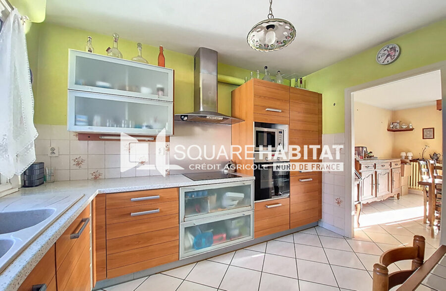 Rare sur le secteur ! Maison semi individuelle avec garage et jardin sans vis-à-vis &nbsp;Sous compromis&nbsp;