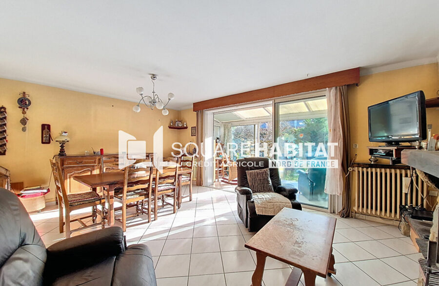 Rare sur le secteur ! Maison semi individuelle avec garage et jardin sans vis-à-vis &nbsp;Sous compromis&nbsp;