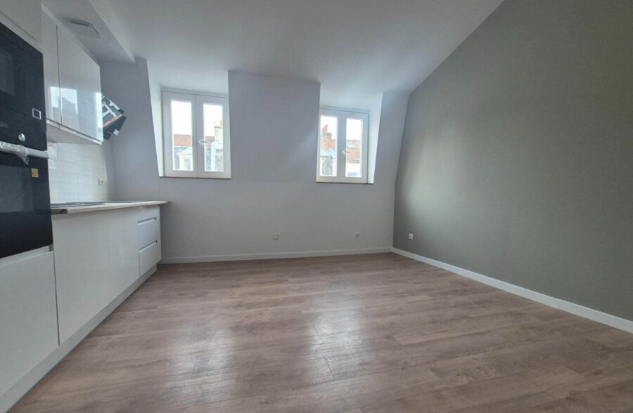 LILLE rue des stations: Appartement T3 rénové