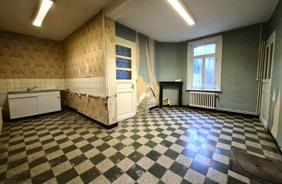 Immeuble Monchecourt 8 pièce(s) 157 m2