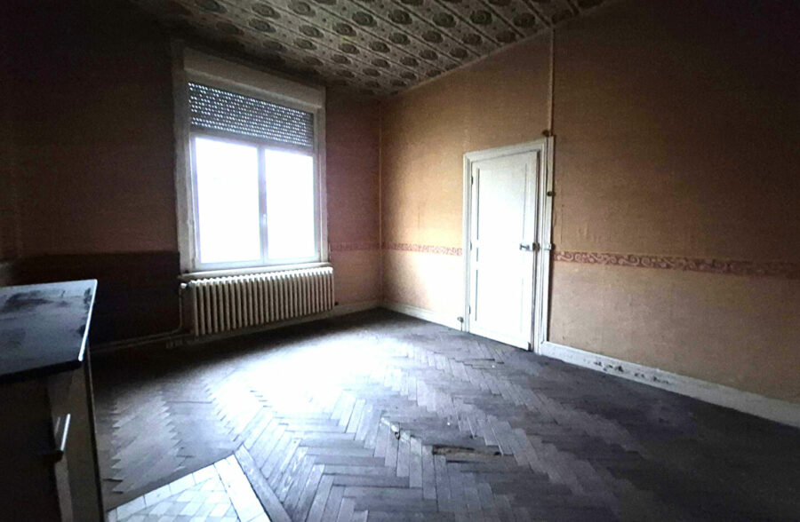 Immeuble Monchecourt 8 pièce(s) 157 m2