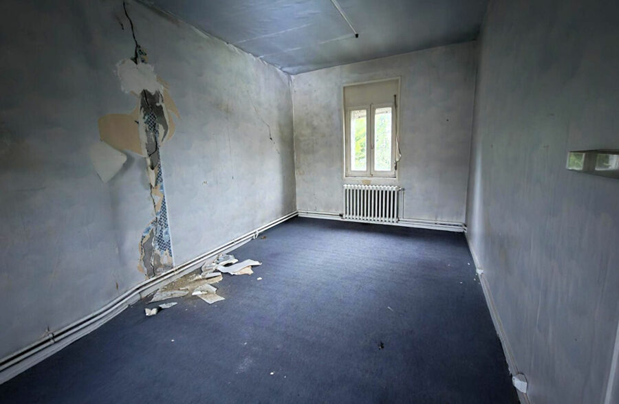 Immeuble Monchecourt 8 pièce(s) 157 m2