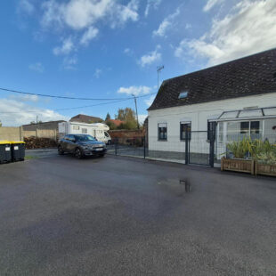 Longère a usage d’habitation de 275m2 habitable