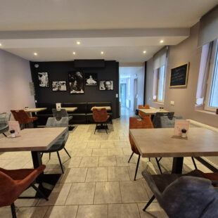 Longère a usage d’habitation de 275m2 habitable