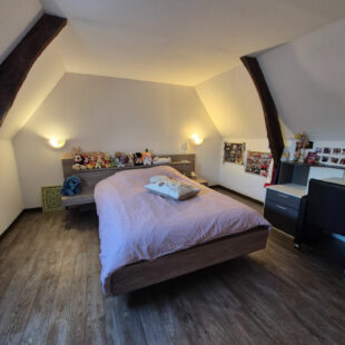 Longère a usage d’habitation de 275m2 habitable