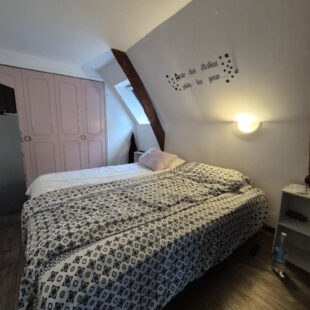 Longère a usage d’habitation de 275m2 habitable