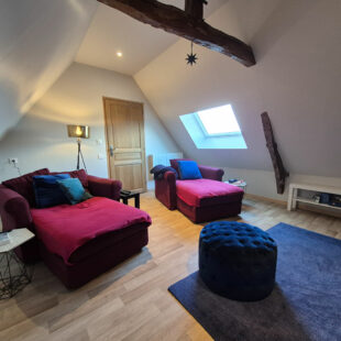 Longère a usage d’habitation de 275m2 habitable